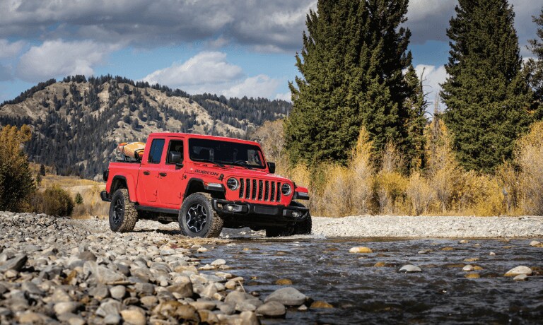 20Jeep-Gladiator-OffroadCreek-5x3.png