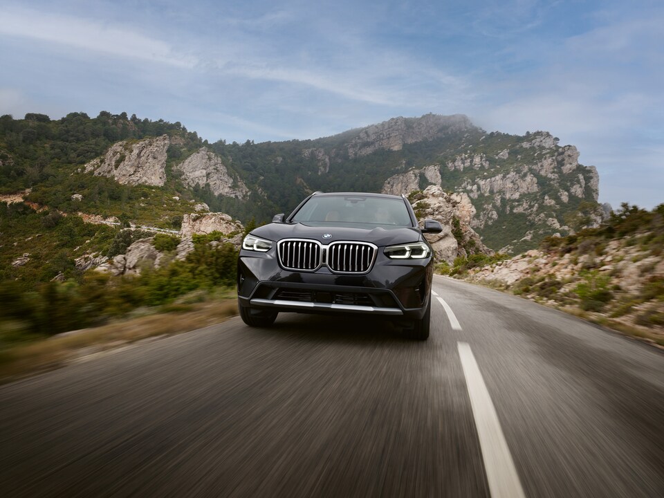 2022-BMW-X3-sDrive30i-xLine-SUV-L01.jpeg