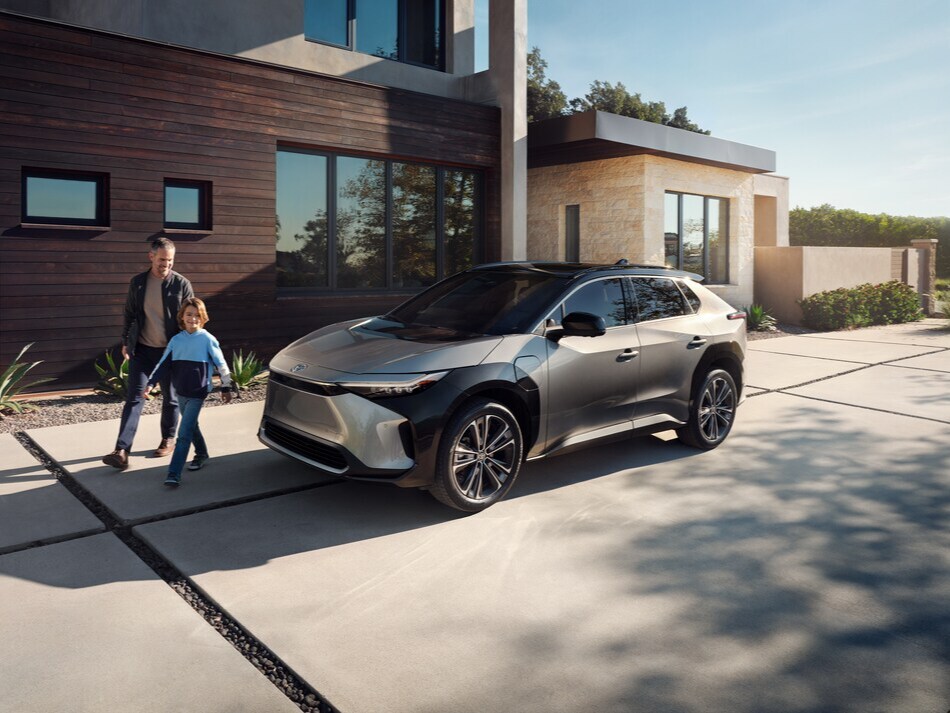 2025 Toyota bZ4X