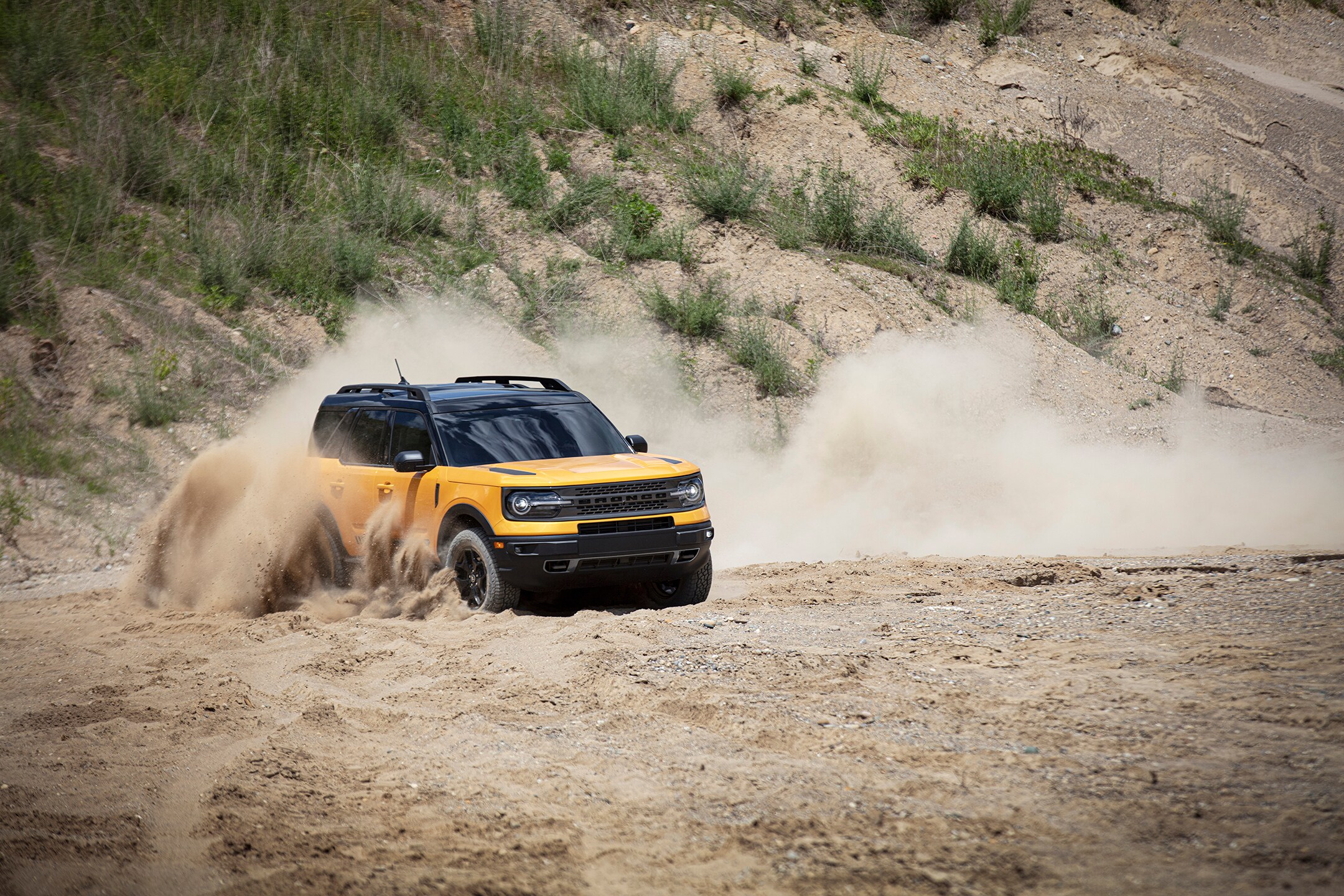 BRONCO_430_3U0A0131_v1.jpg