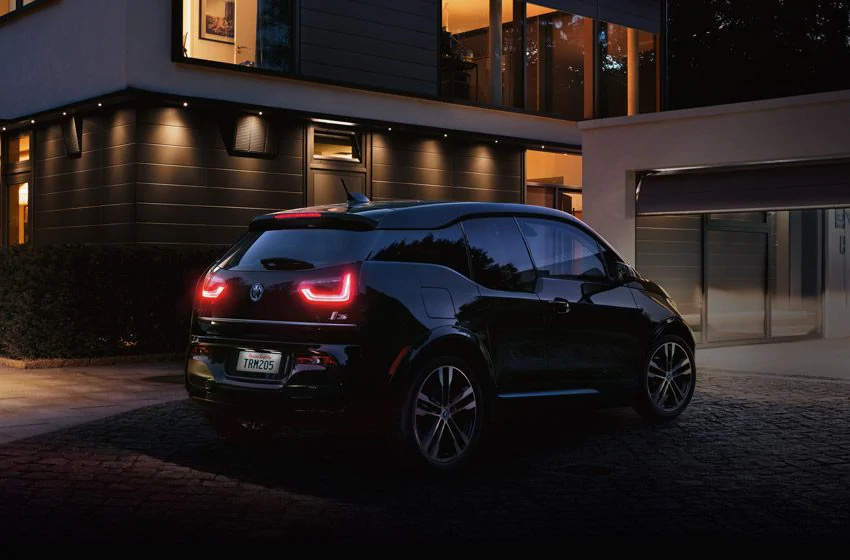 BMW Our vision has never been clearer.