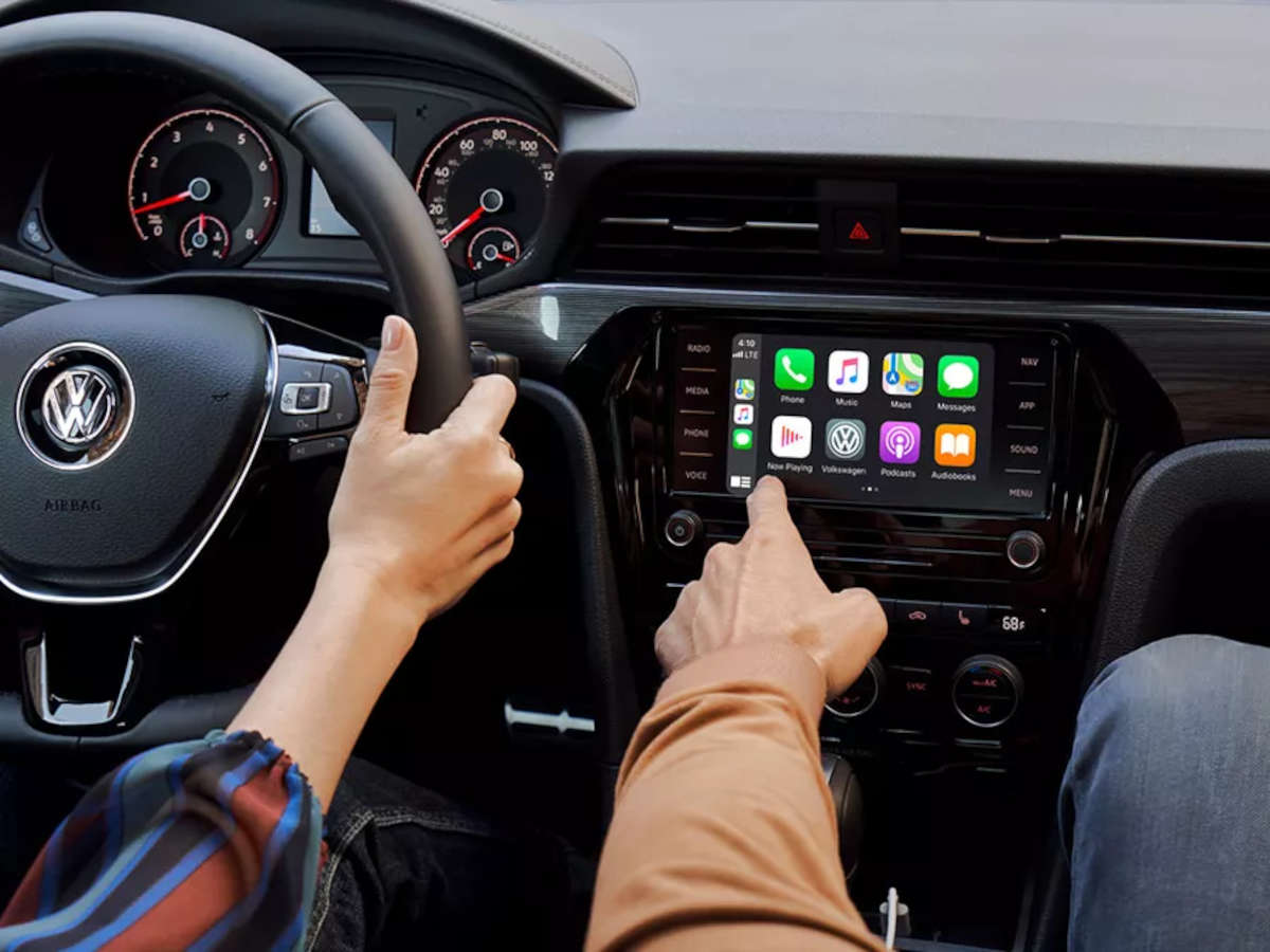 2021 Volkswagen Passat - Guide your drive.