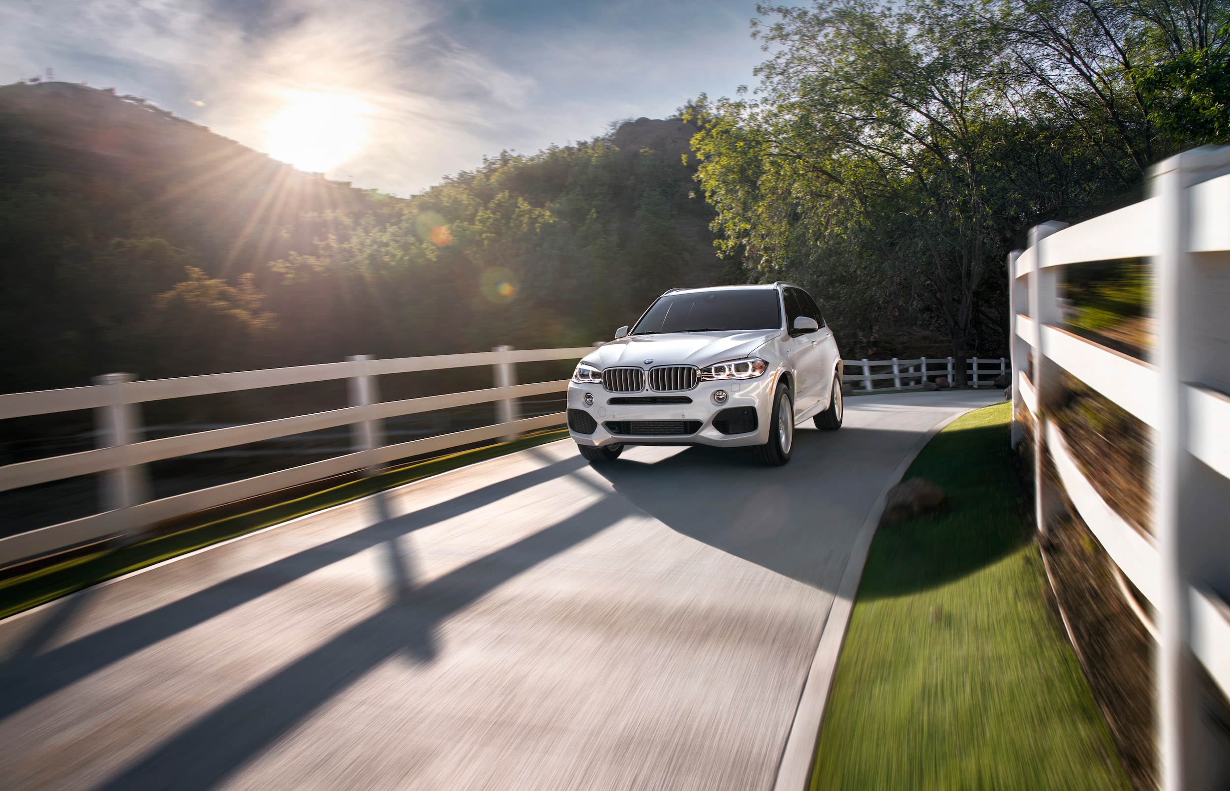 X5Front3_4-Country.jpg