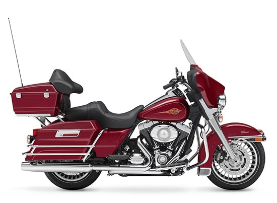 2010-Harley-Davidson-ElectraGlideClassic-FLHTC.jpg