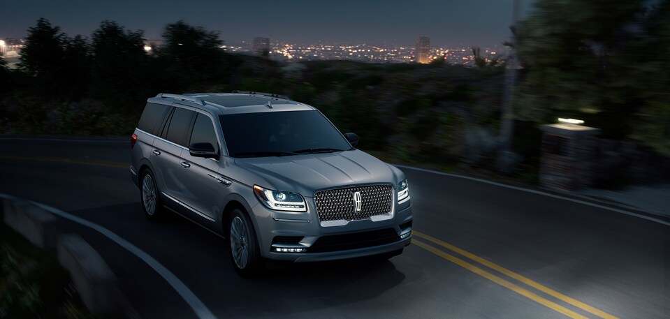 2018-Lincoln-Navigator-City.png