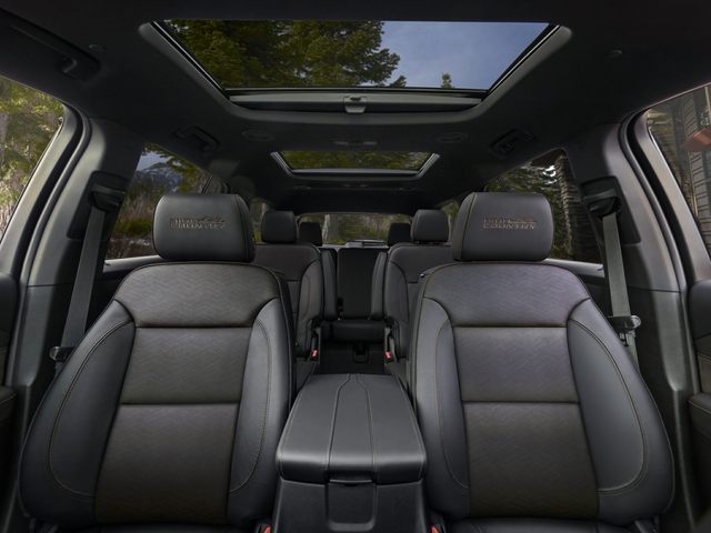 New Chevrolet Traverse interior