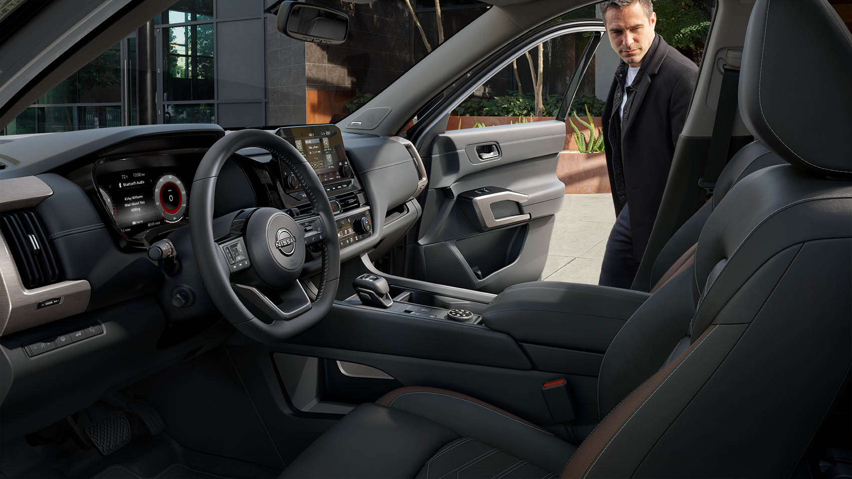 Nissan Pathfinder Interior