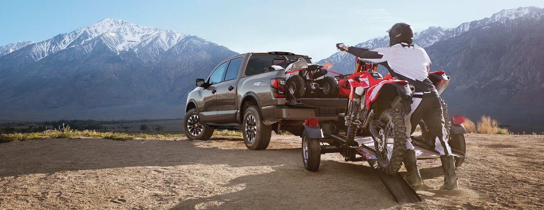 2021-Nissan-Titan-Pro4X-CrewCab-Truck-L03b.jpg