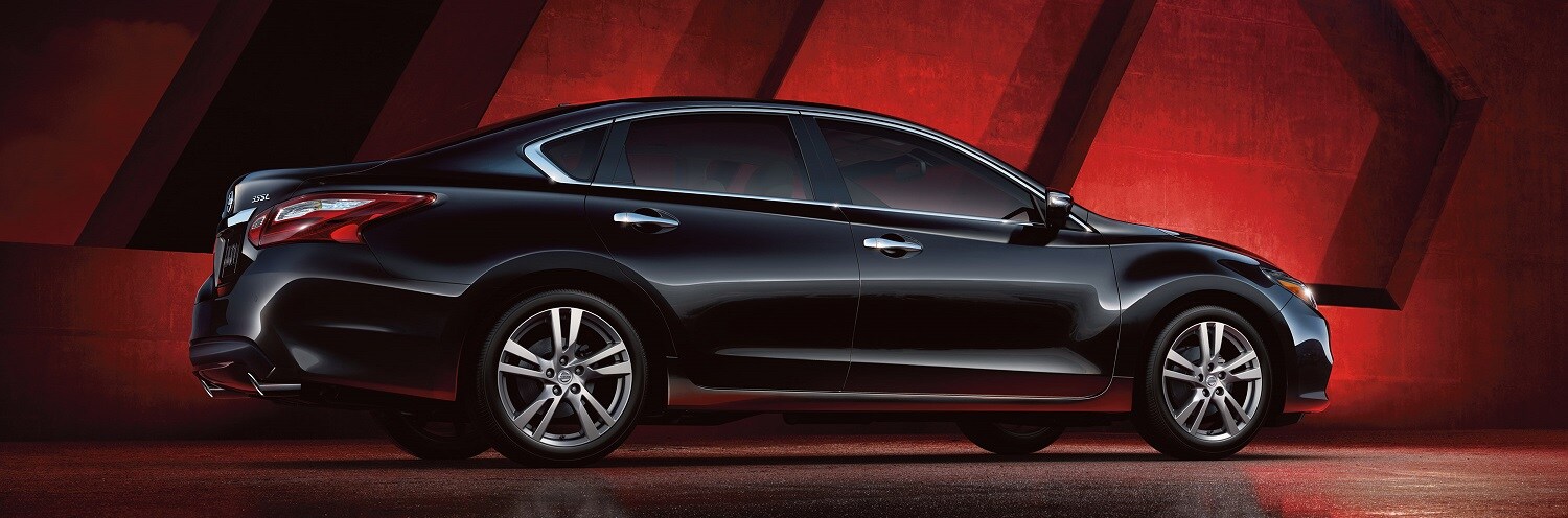 2018 Nissan Altima Profile.jpg