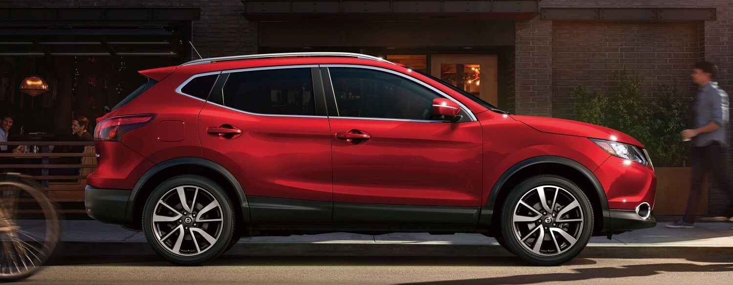 2018 Nissan Rogue Sport Profile.jpg