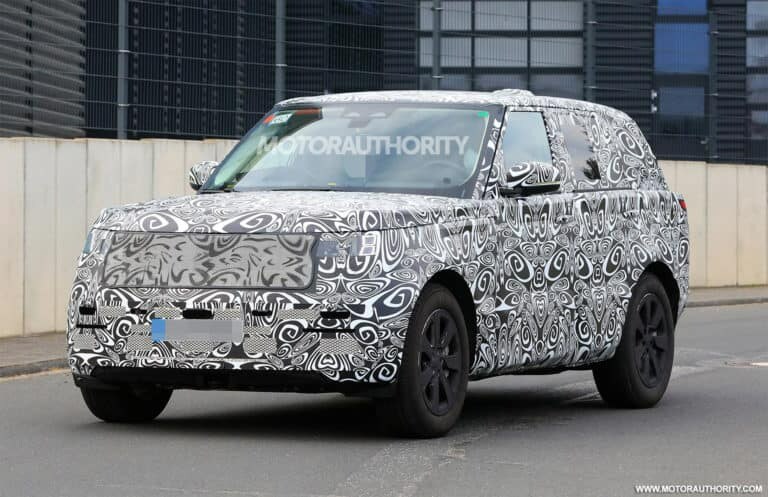 2022-RangeRover-SpyPhoto.png
