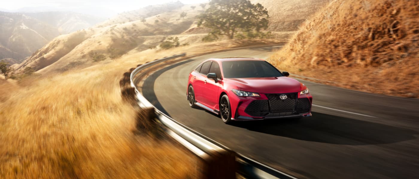 2020 Toyota Avalon driving