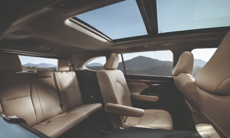 2020 Toyota Highlander interior seating view