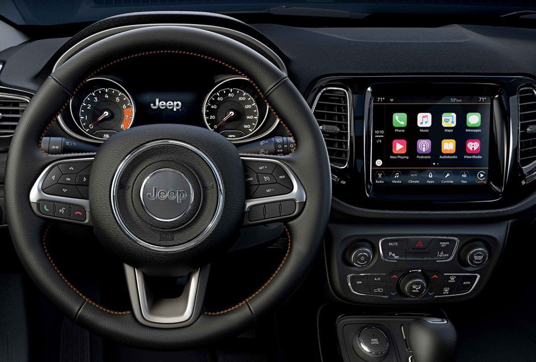2019 Jeep Compass technology near Cincinnati, OH