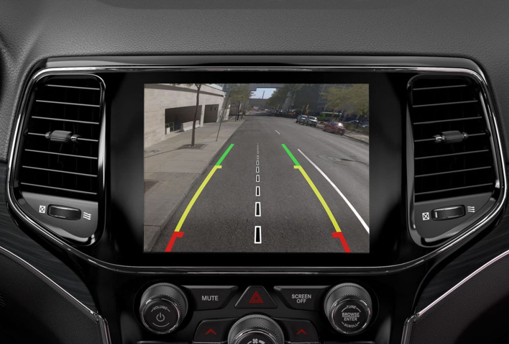 2019 Jeep Grand Cherokee technology near Cincinnati, OH
