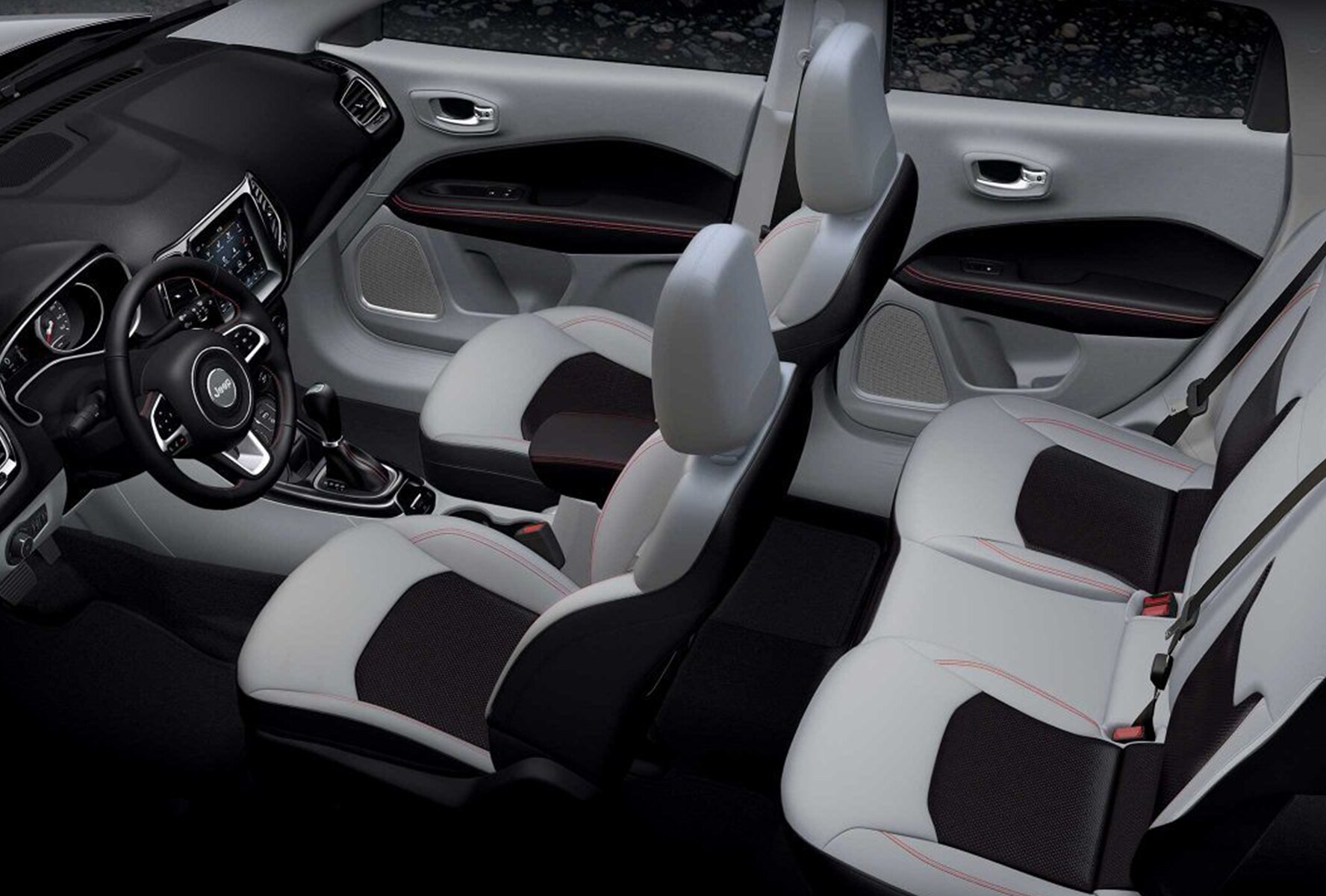 2019 Jeep Compass interior near Cincinnati, OH