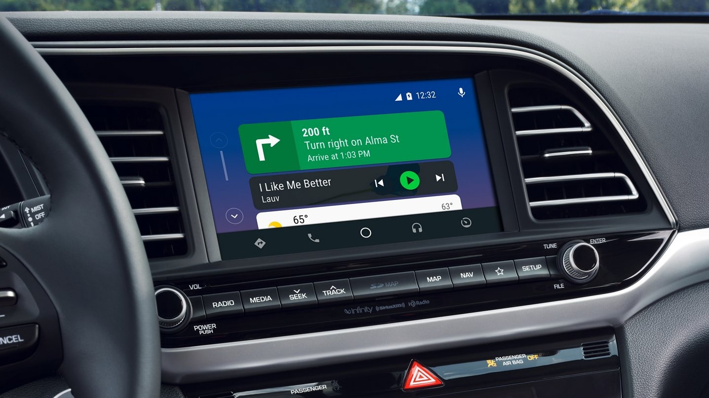 North Palm Beach Hyundai Elantra Technology