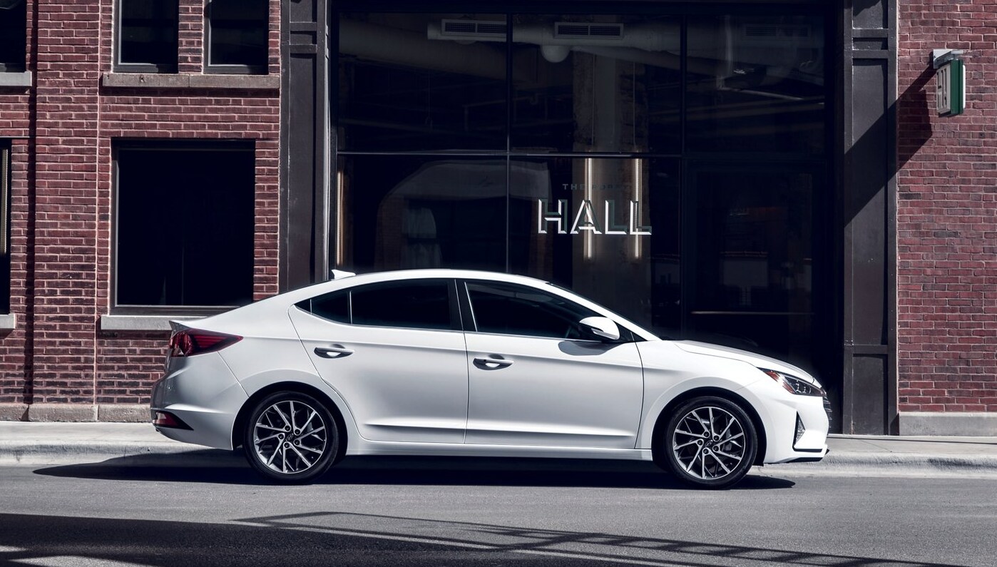 Hyundai Elantra Test Drive