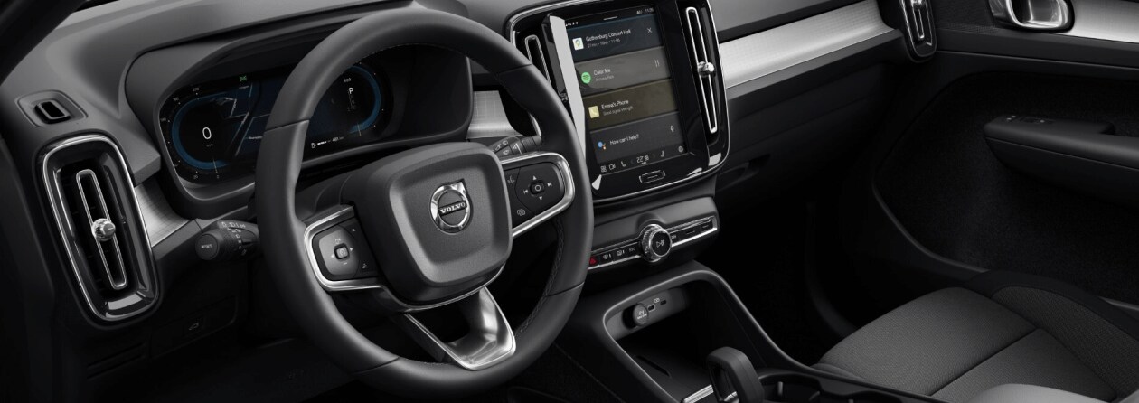 2024 Volvo XC40 Interior