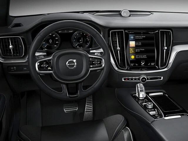 Volvo S60 interior