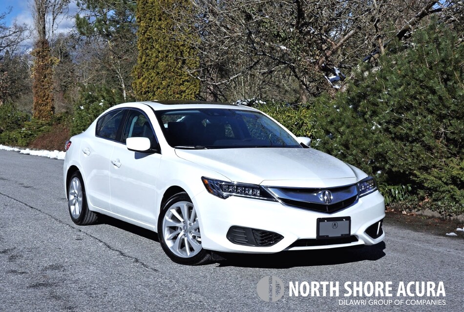 18_acura_ilx_technology_00100.jpg