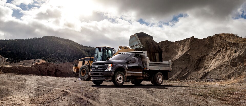 2021 Ford F600