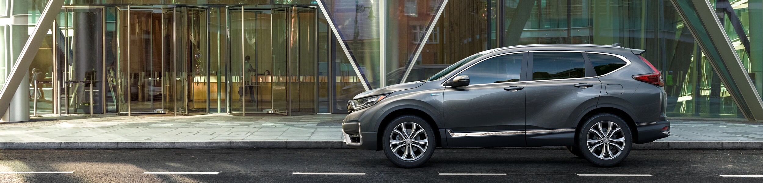 2020-Honda-CRVHybrid-Touring-SUV-L06.jpg
