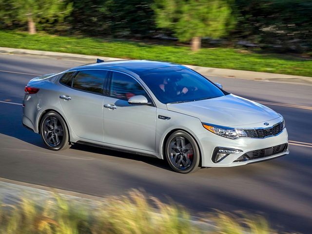 Kia Optima.jpg