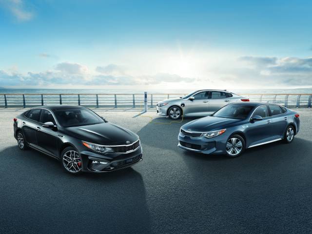Kia Optima Lineup.jpg