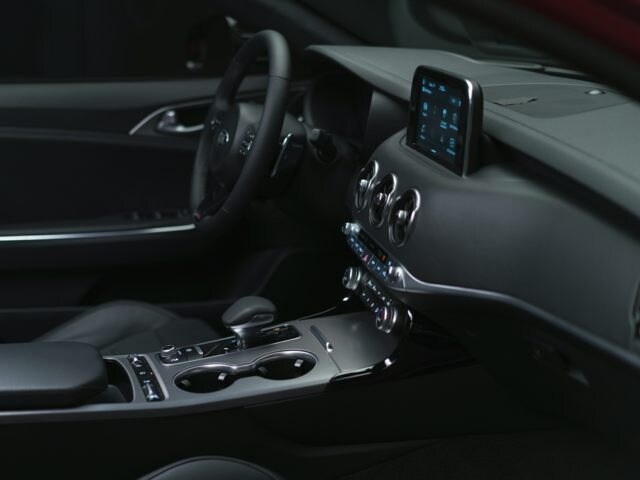 Kia Stinger Dashboard.jpg