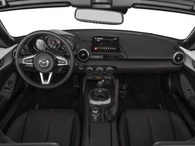 New Mazda Miata Interior - Front.jpg