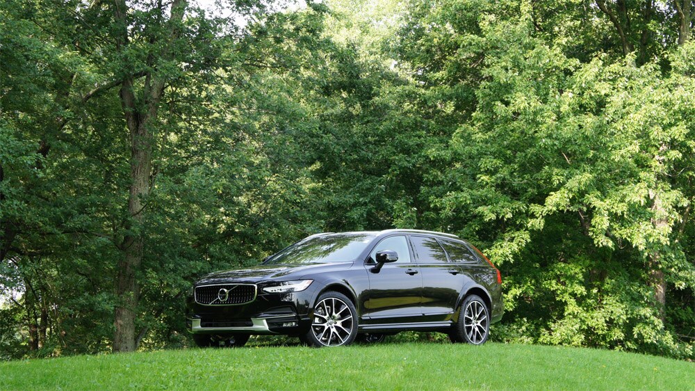 2018 Volvo V90 Parked on a Hill - resized.jpg