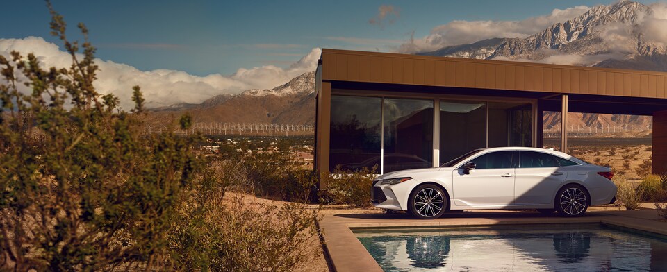 2019-Toyota-Avalon-Touring-Sedan-L03.png