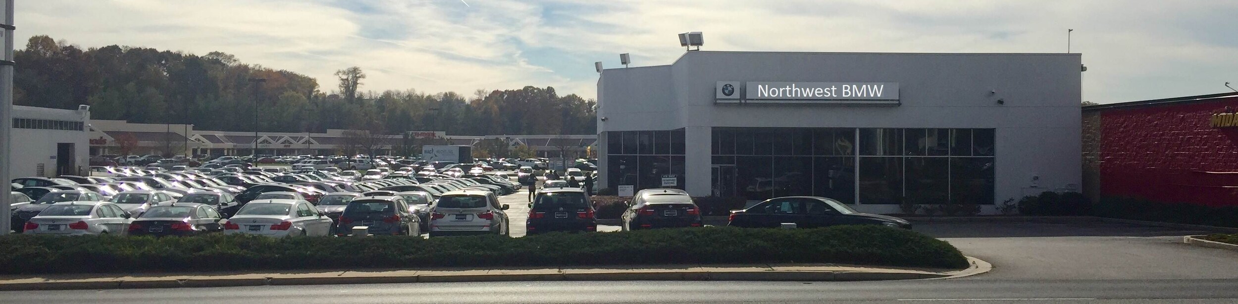 Dealership Front.jpg