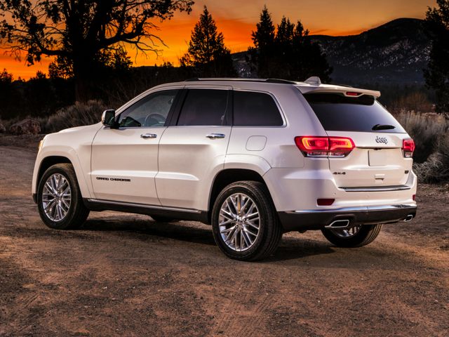 2020 Jeep Grand Cherokee Overland.jpg