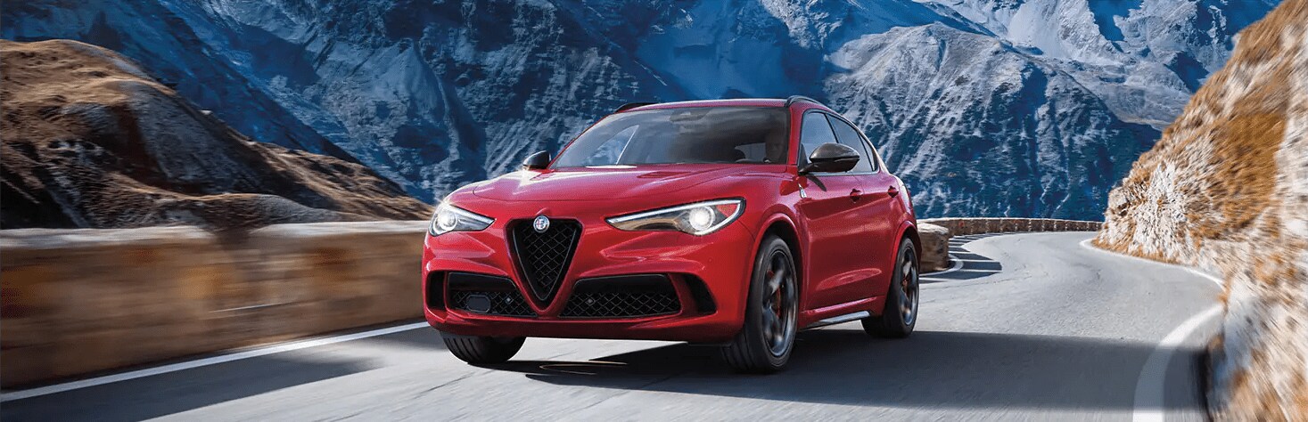 2023 Alfa Romeo Stelvio Hero