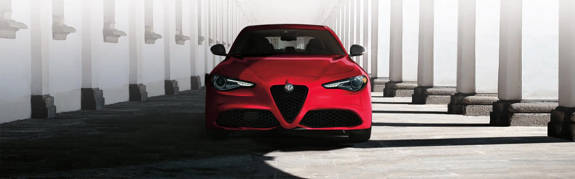 2022 Alfa Romeo Giulia Hero.png