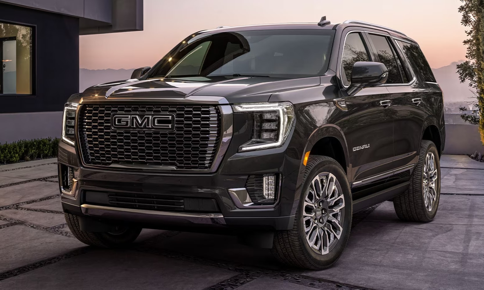 2024 GMC Yukon Denali Ultimate Model