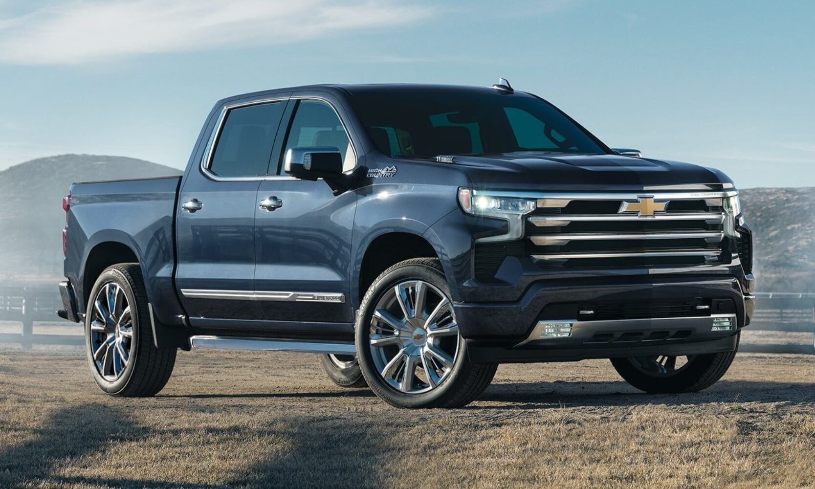 Comparison image of the 2024 Chevy Silverado 1500 High Country exterior