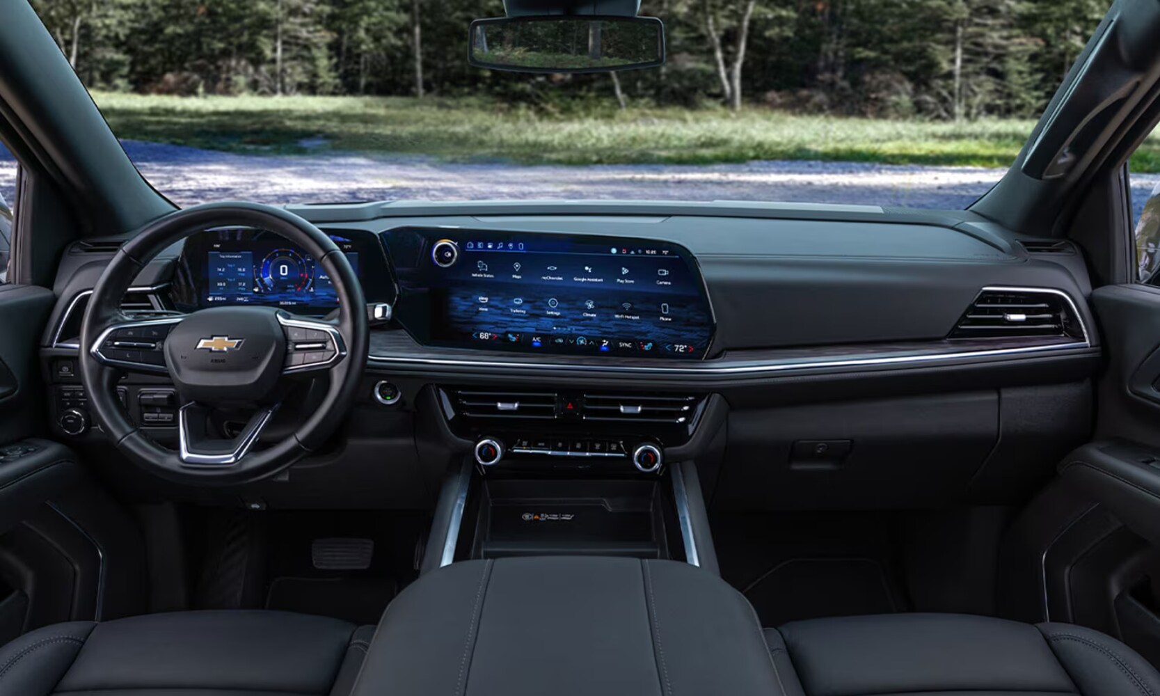 2025 GMC Yukon vs. 2025 Chevrolet Tahoe - 2025 Chevy Tahoe Interior Comparison - Octane GMC of Santa Fe.jpg