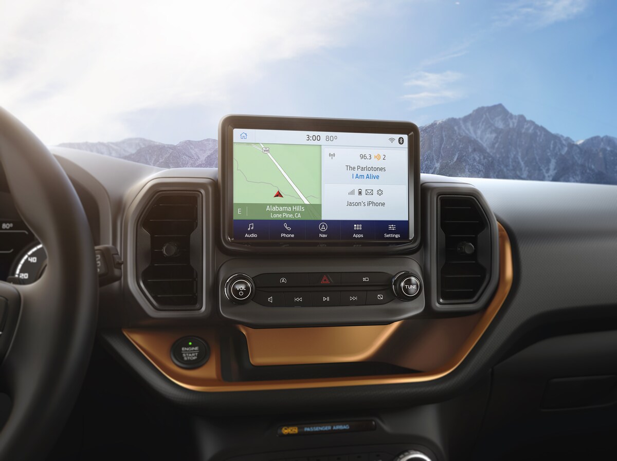 2022-Ford-BroncoSport-Base-SUV-I02.png Ford Bronco Sport Base SUV dash display and interior technology