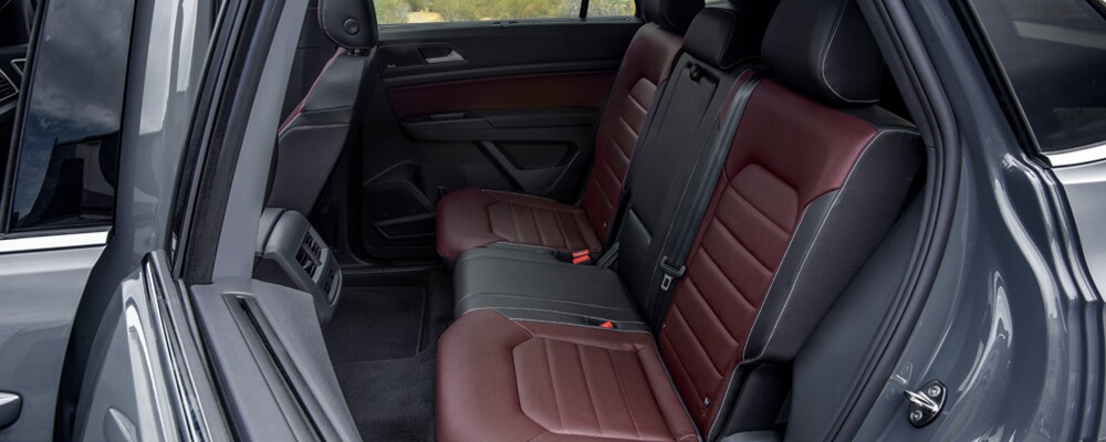 2020-atlas-cross-sport-2-row-seat.jpg
