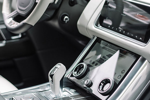 rr-sport-cockpit.jpg