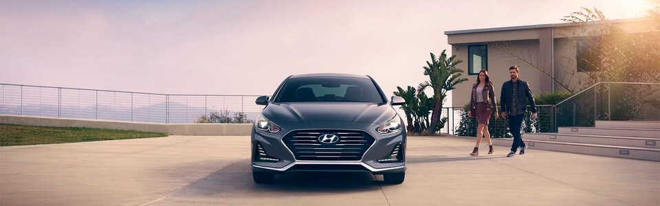 2018-Hyundai-Sonata-Limited-Sedan-L01.jpg