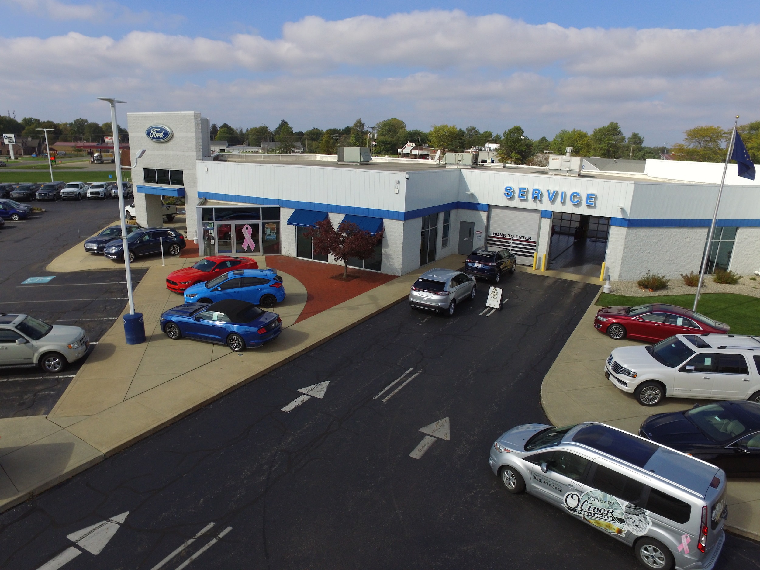 photo of dealership.jpg