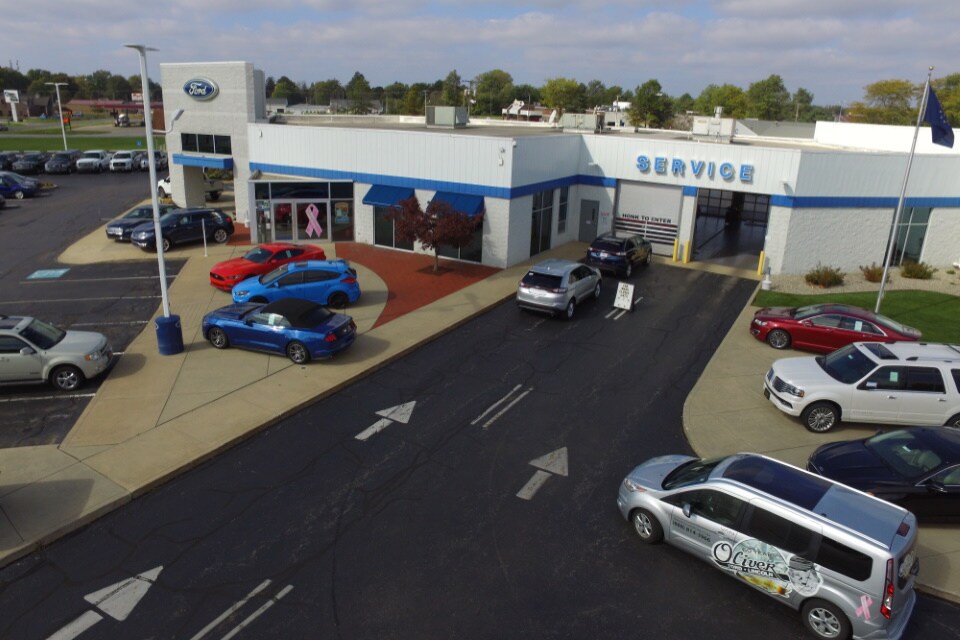 photo of dealership 03.jpg