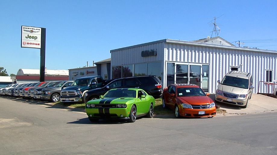 Chrysler, Dodge, Jeep & RAM Dealer near Hutchinson, Minnesota