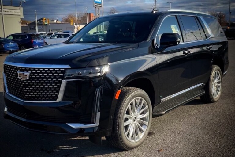 Escalade-FrontAngle-768x512.png