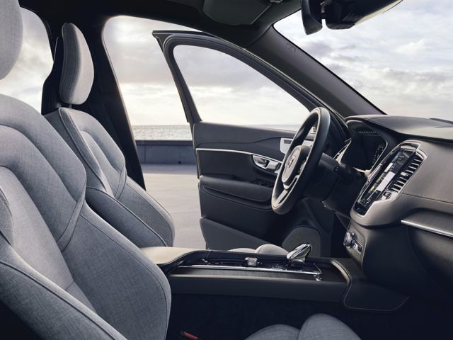 volvo xc90 2.jpg