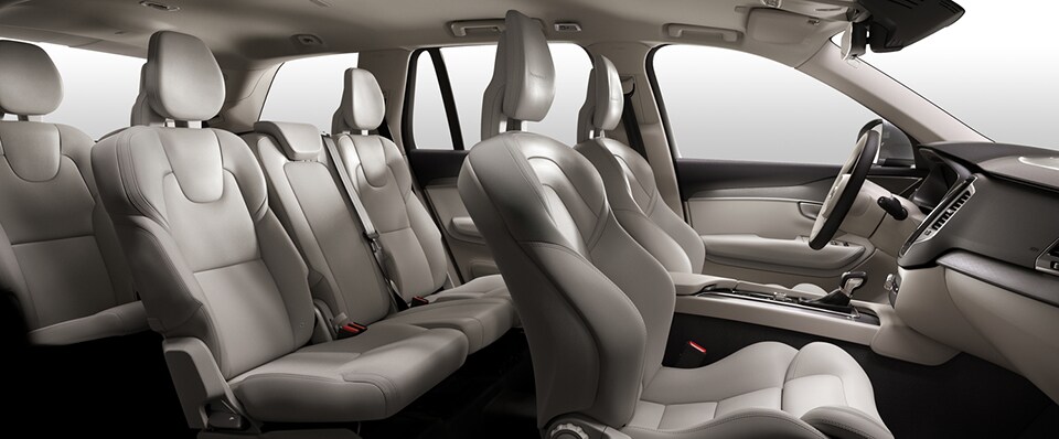 xc90 interior.jpg